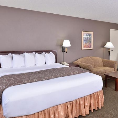 Kelly Inn 13Th Avenue Fargo Esterno foto