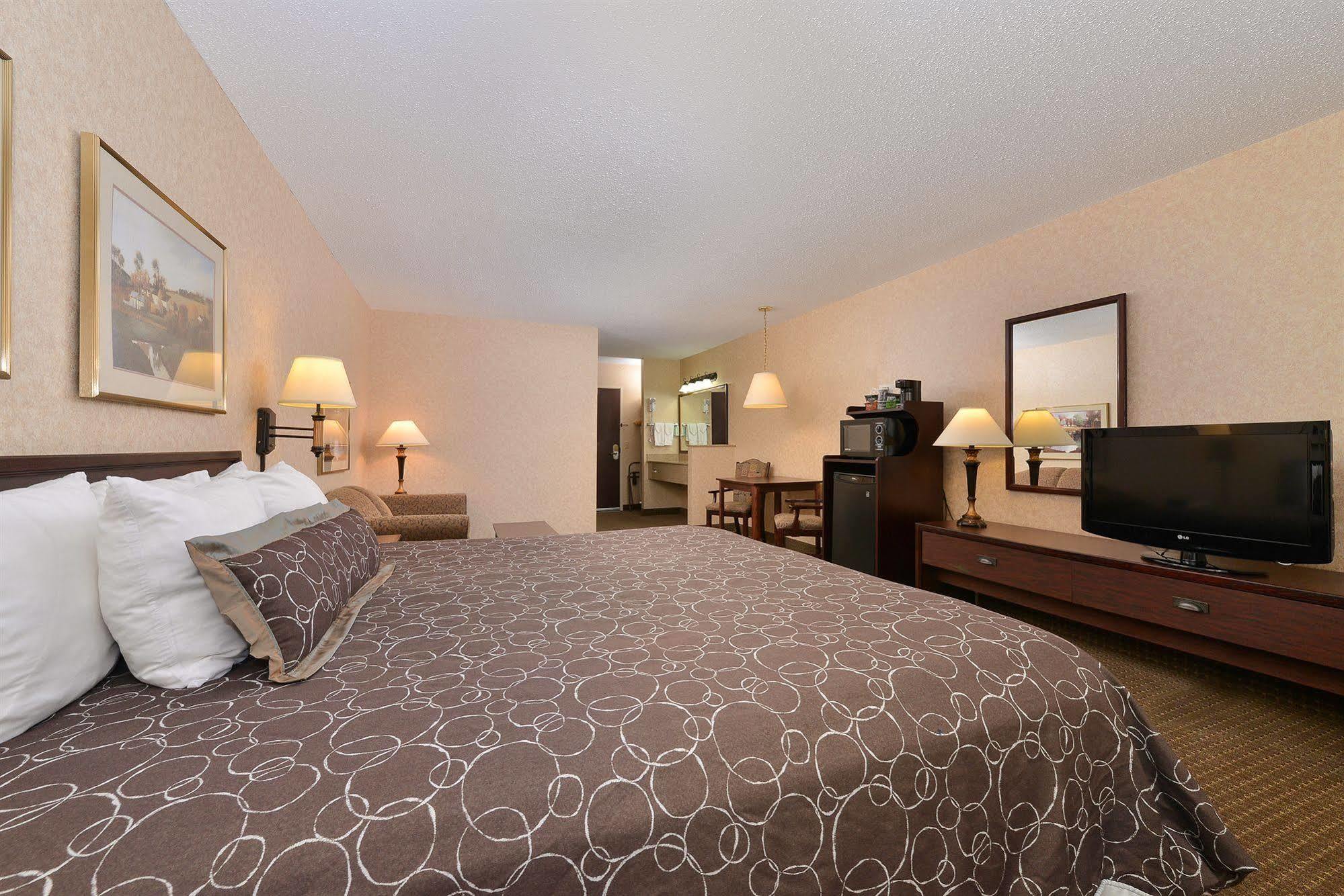 Kelly Inn 13Th Avenue Fargo Esterno foto