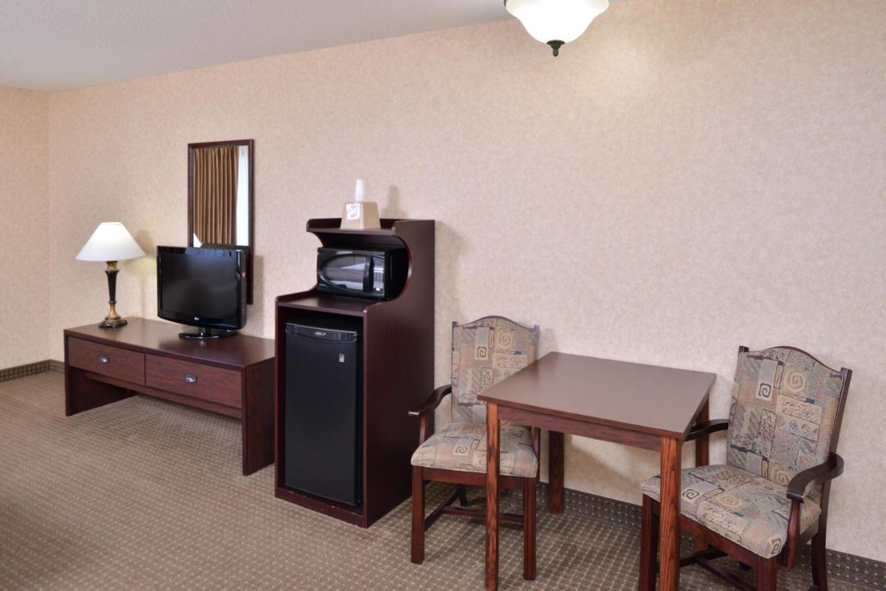 Kelly Inn 13Th Avenue Fargo Esterno foto